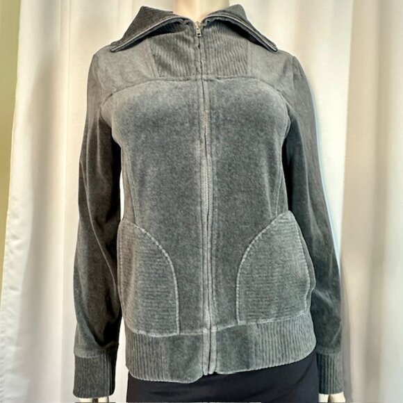 Jones New York Sport Gray Velour Zip-Up Long Sleeve Jacket - Size Med - Picture 1 of 8
